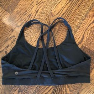 Lululemon Sports Bra size XL in Black